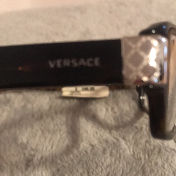 Authentic Versace frames. - Picture 5 of 13